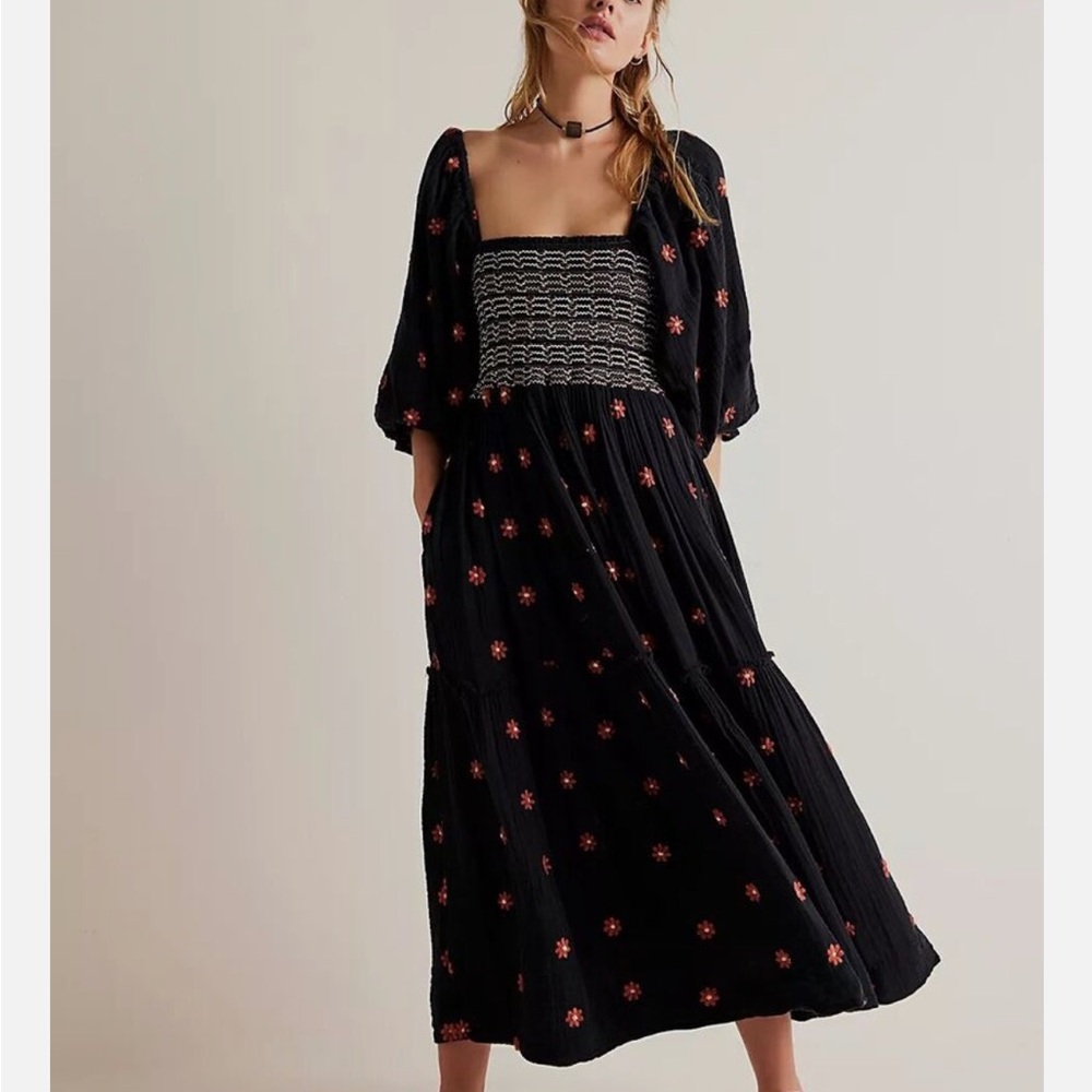 Free People Dahlia Embroidered Maxi Dress Size XS in color Black Combo
